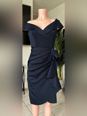 XSCAPE
Women's Off-The-Shoulder Sweetheart Ruffle
Dress